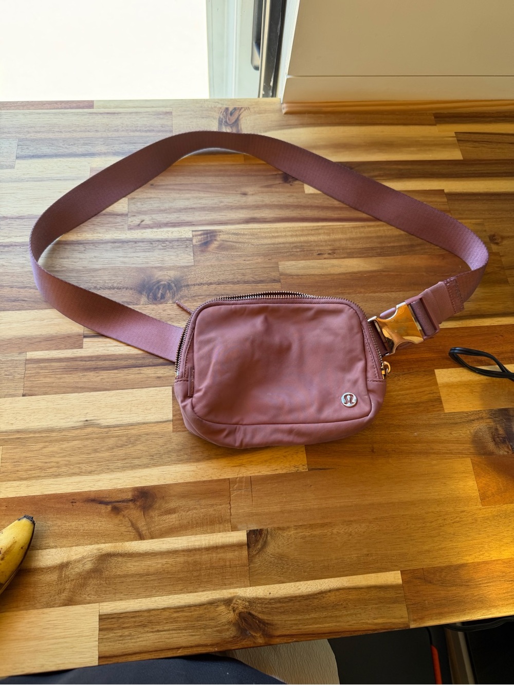 Lululemon Everywhere Belt Bag - Metal Hardware